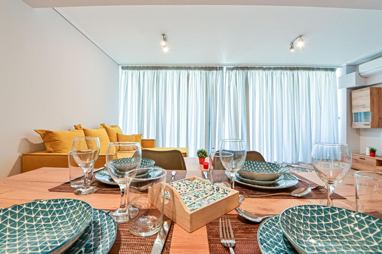 Cozy Apartment Located On The Piraeus Port Area Exterior photo